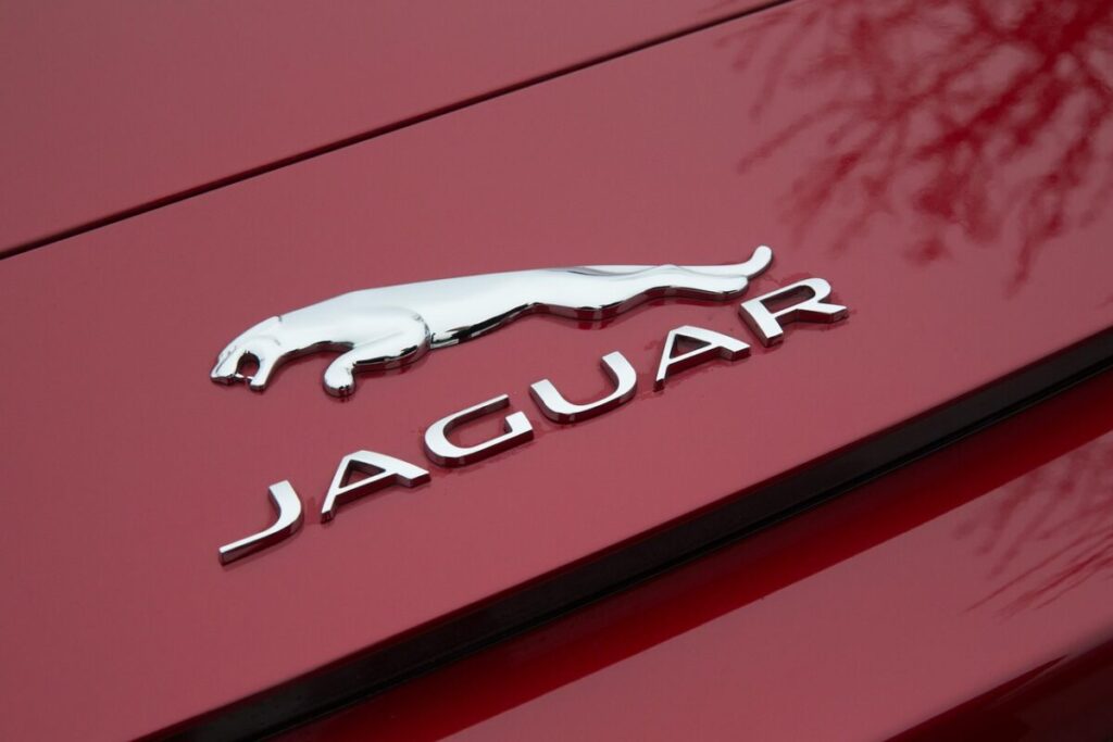 Jaguar GT: L’elettrica che sfida il grande freddo Jaguar GT: L’elettrica che sfida il grande freddo
