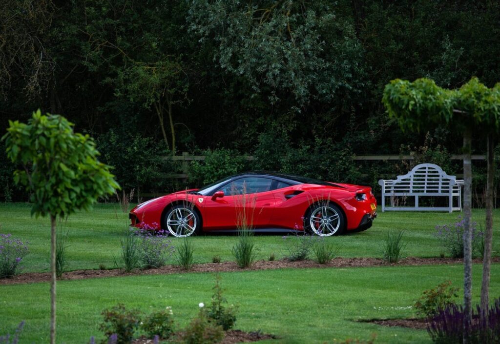 Ferrari 12cilindri Tailor Made: un capolavoro di unicità Ferrari 12cilindri Tailor Made: un capolavoro di unicità
