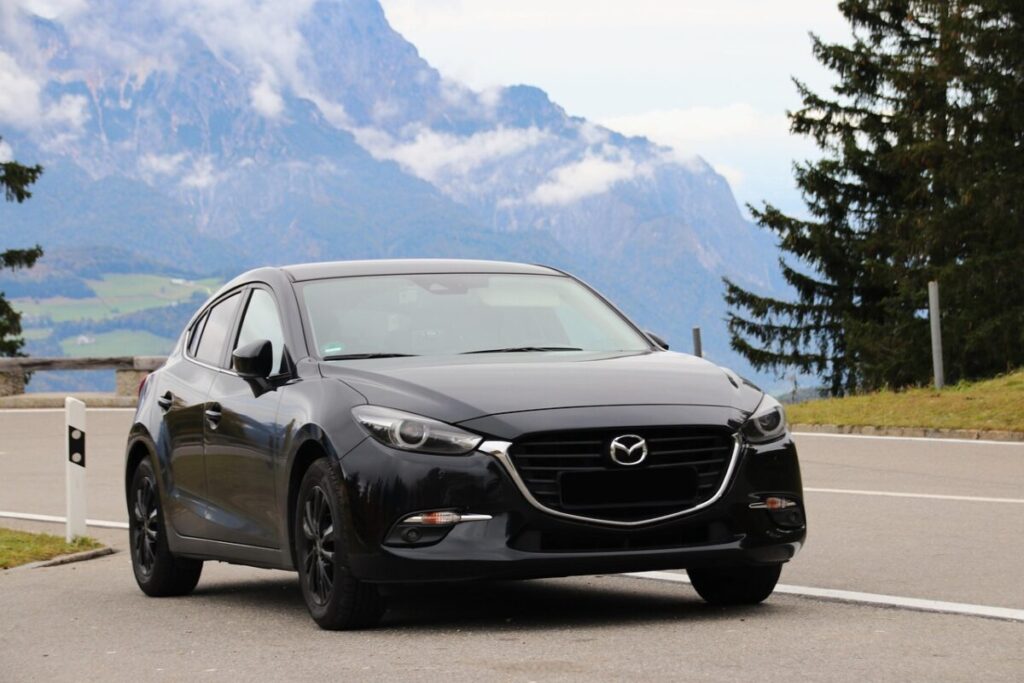 Mazda CX-6e: il futuro elettrico presentato al salone di Bruxelles Mazda CX-6e: il futuro elettrico presentato al salone di Bruxelles