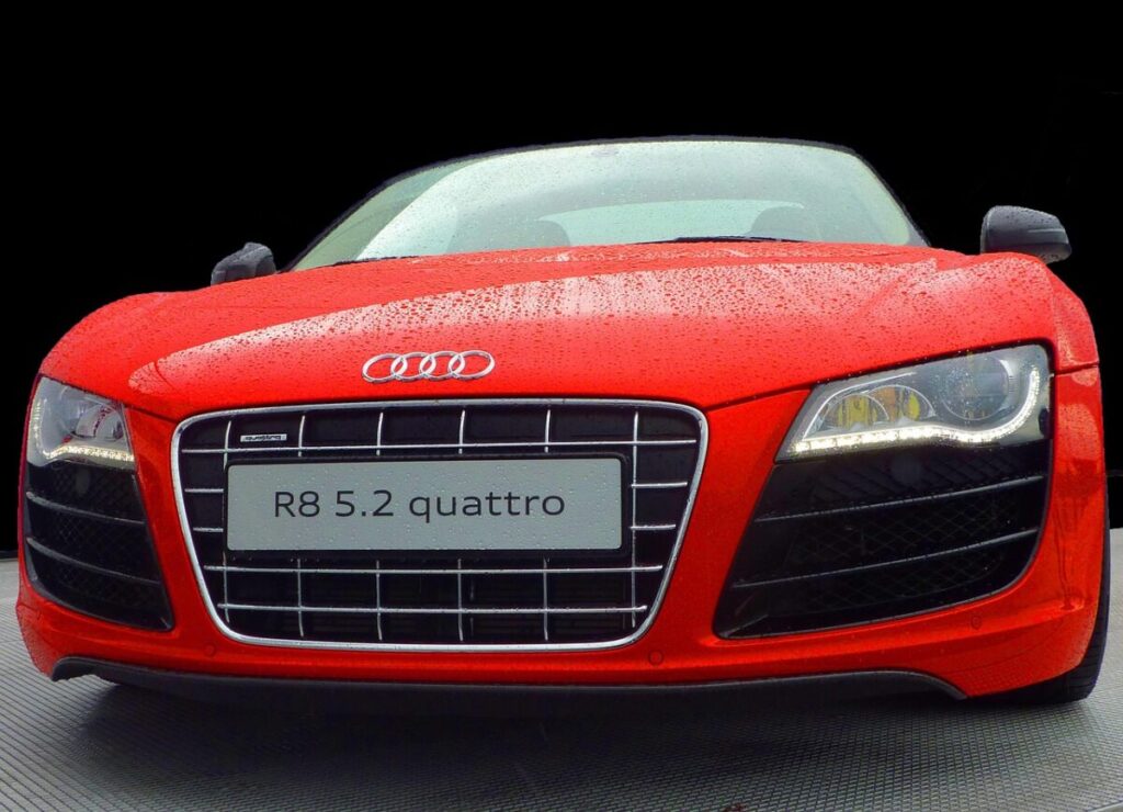 Audi S5, l’eleganza sportiva incontra la tecnologia ibrida Audi S5, l’eleganza sportiva incontra la tecnologia ibrida