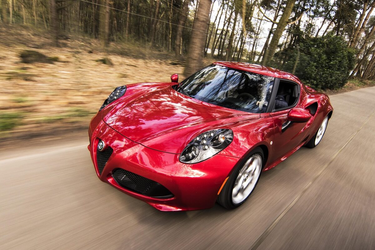 Futuro Alfa Romeo: Addio a Stelvio e Giulia, arriva un nuovo C-SUV Futuro Alfa Romeo: Addio a Stelvio e Giulia, arriva un nuovo C-SUV