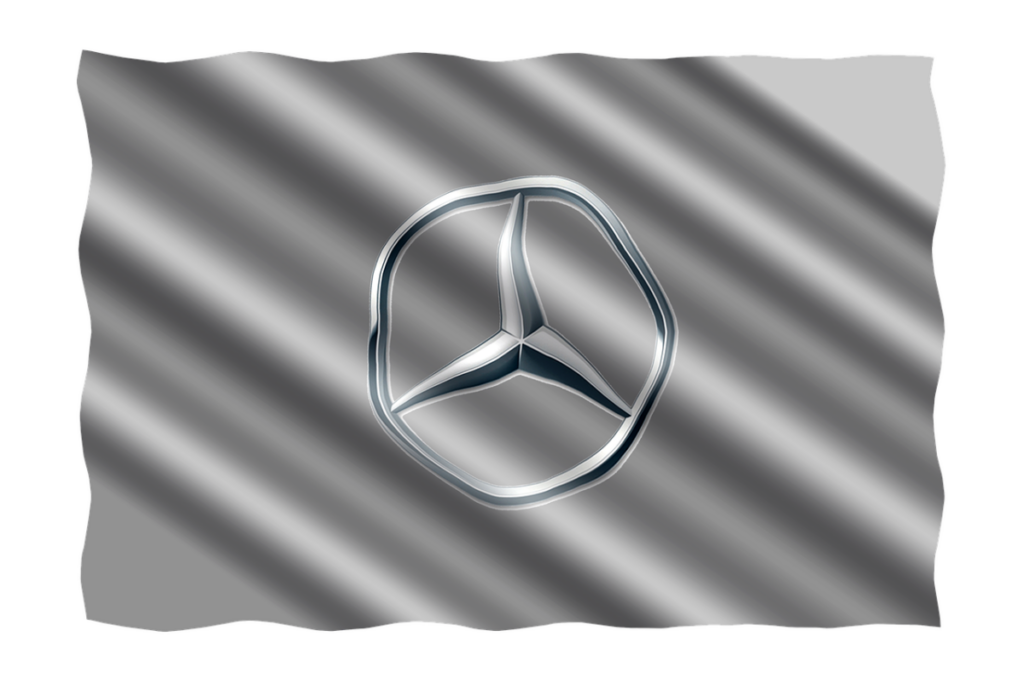 Mercedes-Benz S-Class: il trionfo del lusso e dell’innovazione Mercedes-Benz S-Class: il trionfo del lusso e dell’innovazione