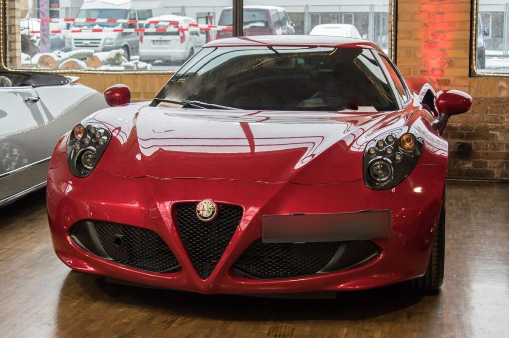 Futuro Alfa Romeo: Addio a Stelvio e Giulia, arriva un nuovo C-SUV Futuro Alfa Romeo: Addio a Stelvio e Giulia, arriva un nuovo C-SUV